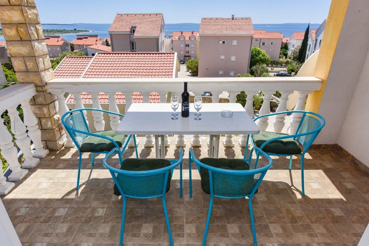Apartments Mark - 200 M From Sea Novalja Exteriör bild